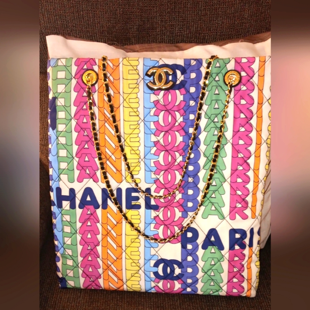 CHANEL RAINBOW TOTE